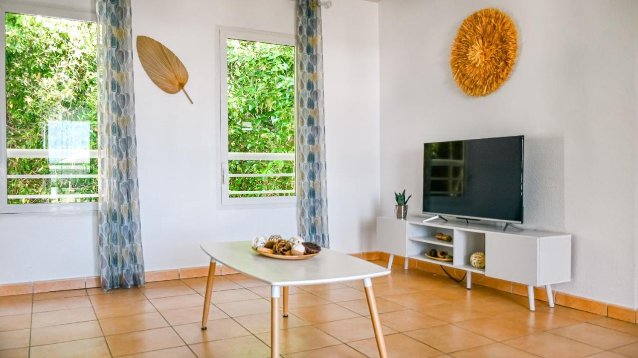 Charmant Appartement Aux Abymes Les Abymes Exterior photo